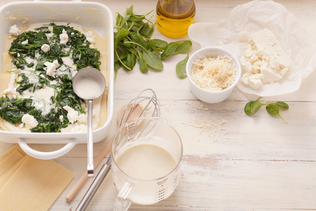 Zutaten für Spinat-Lasagne mit Ricotta