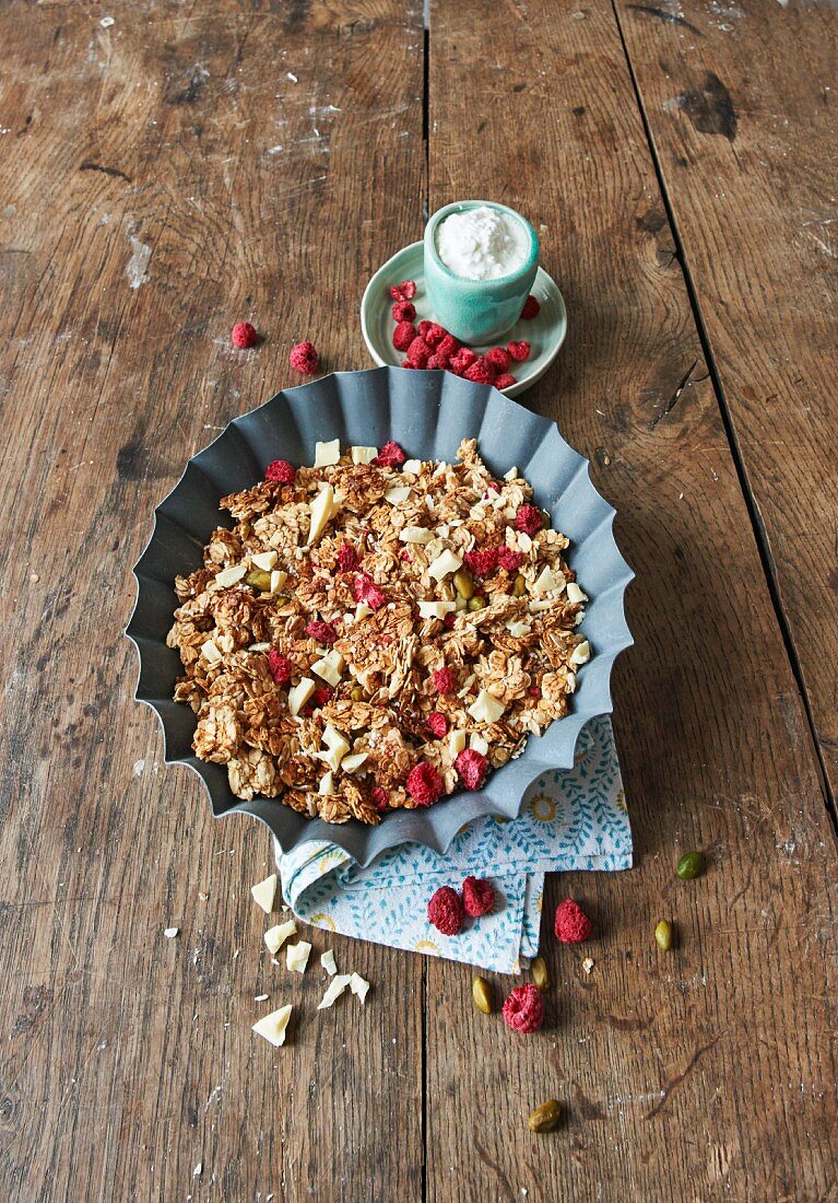 Raspberry and pistachio granola