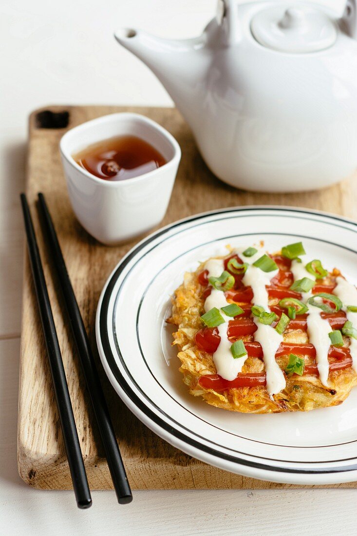Okonomiyaki (Pancake mit Kohl, Japan)