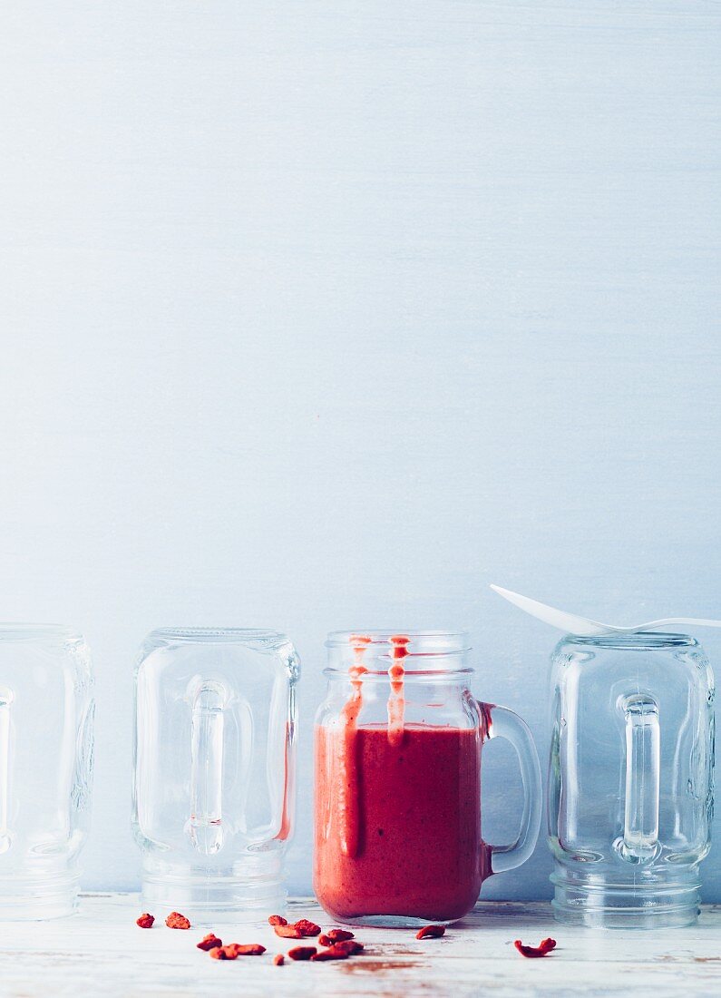 Almond butter and goji berry drink