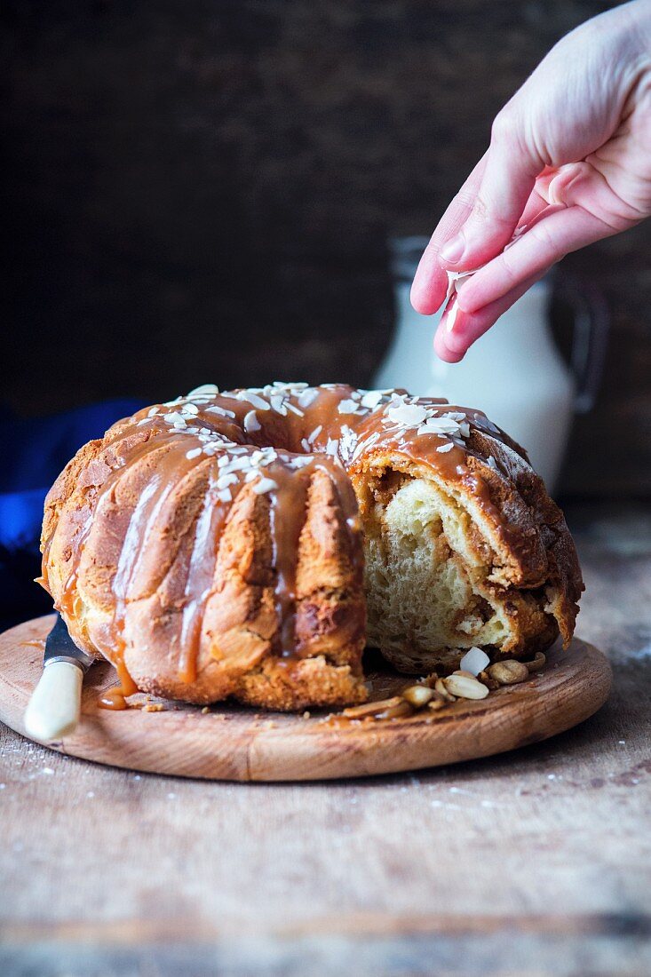 Pound cake with nuts and almond flakes