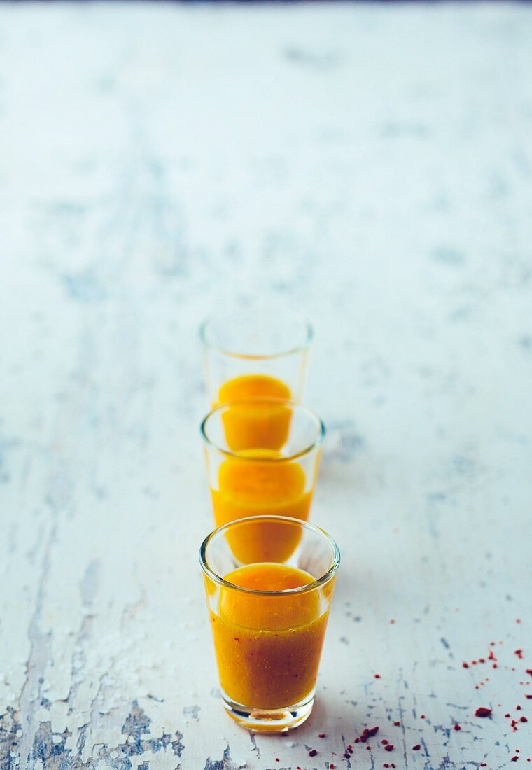 Mango and chilli shots with lime