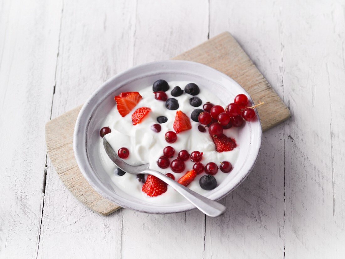 Plain yoghurt with fresh summer berries