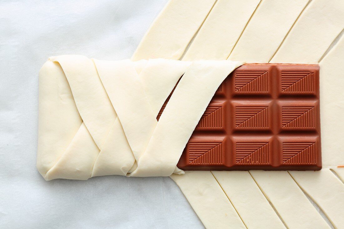 A bar of chocolate wrapped in ready-made flaky pastry