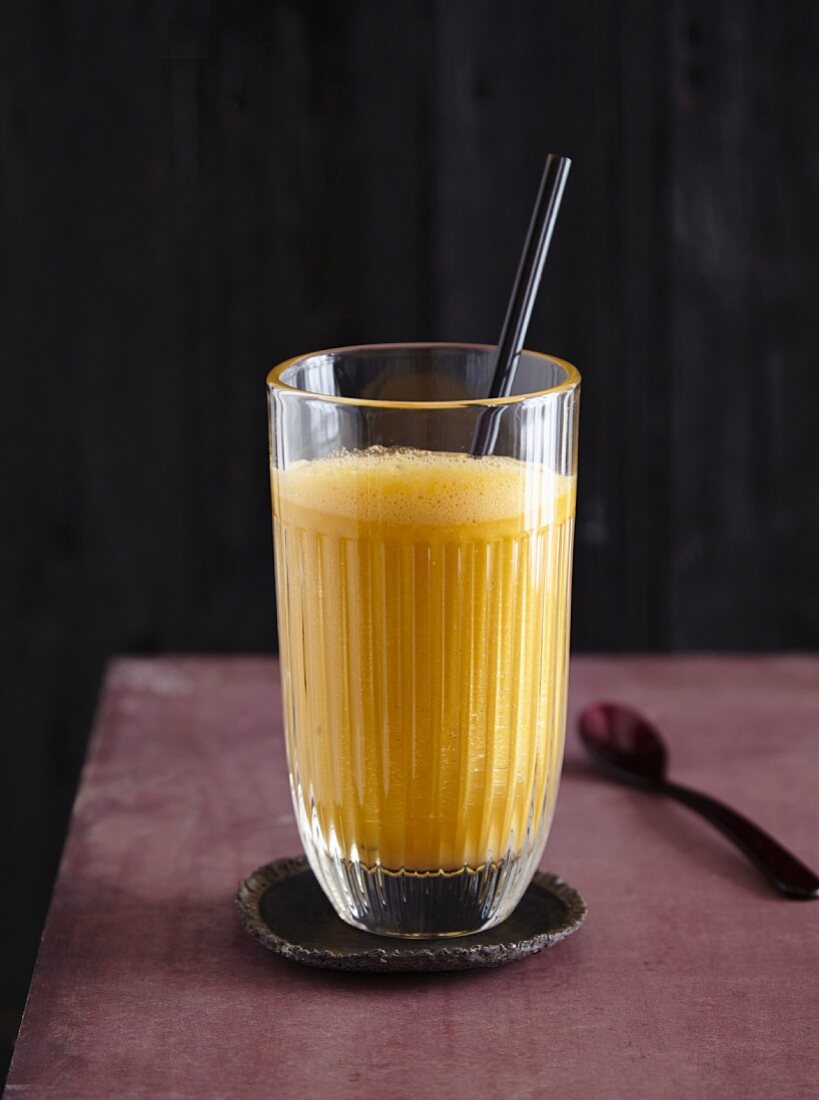 A carrot, parsnip, and orange smoothie - 'Sexy Bunny'