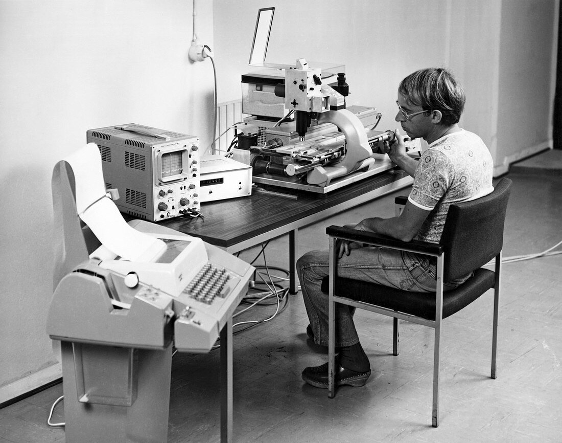 Doppler spectroscopy, 1974
