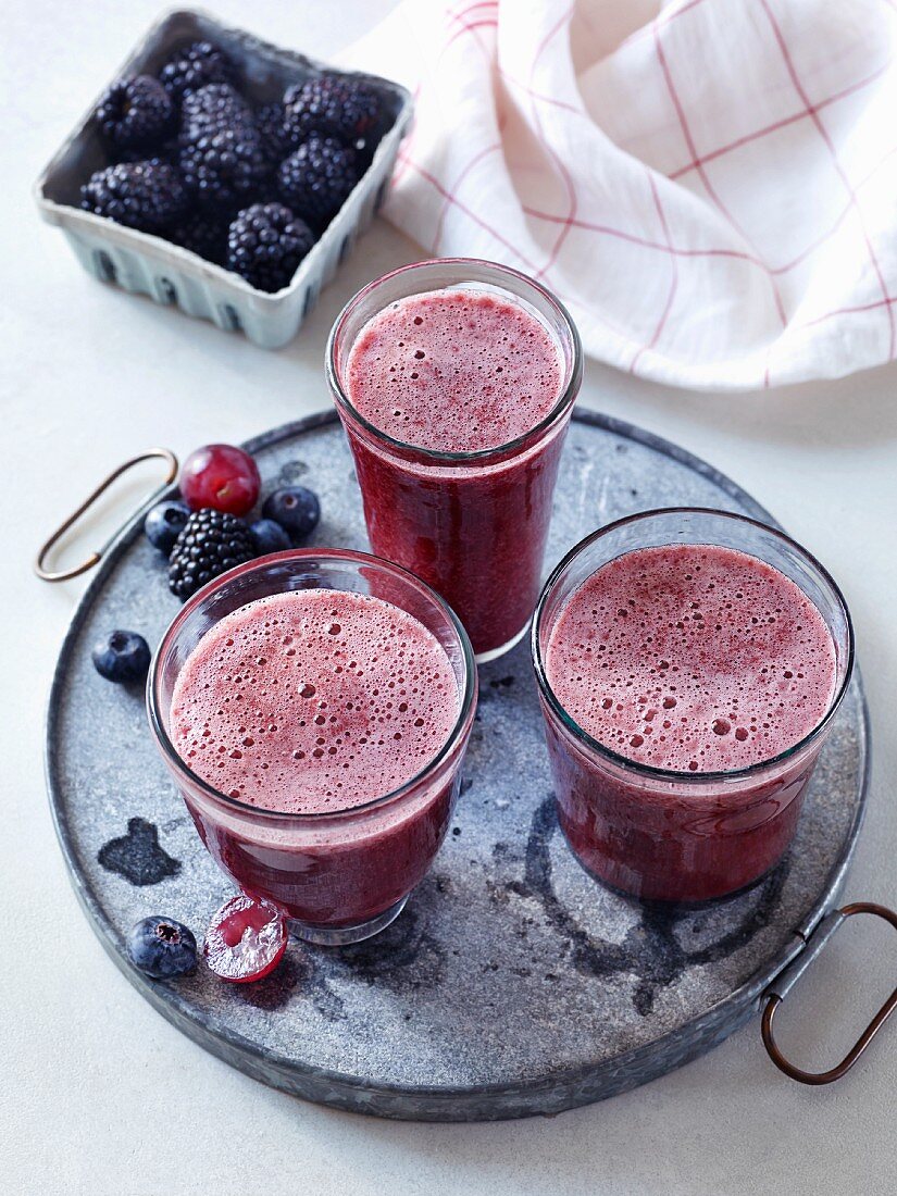 Brombeer-Heidelbeer-Smoothie