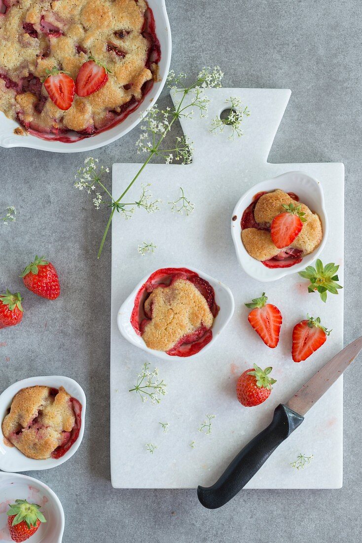 Small strawberry gratins