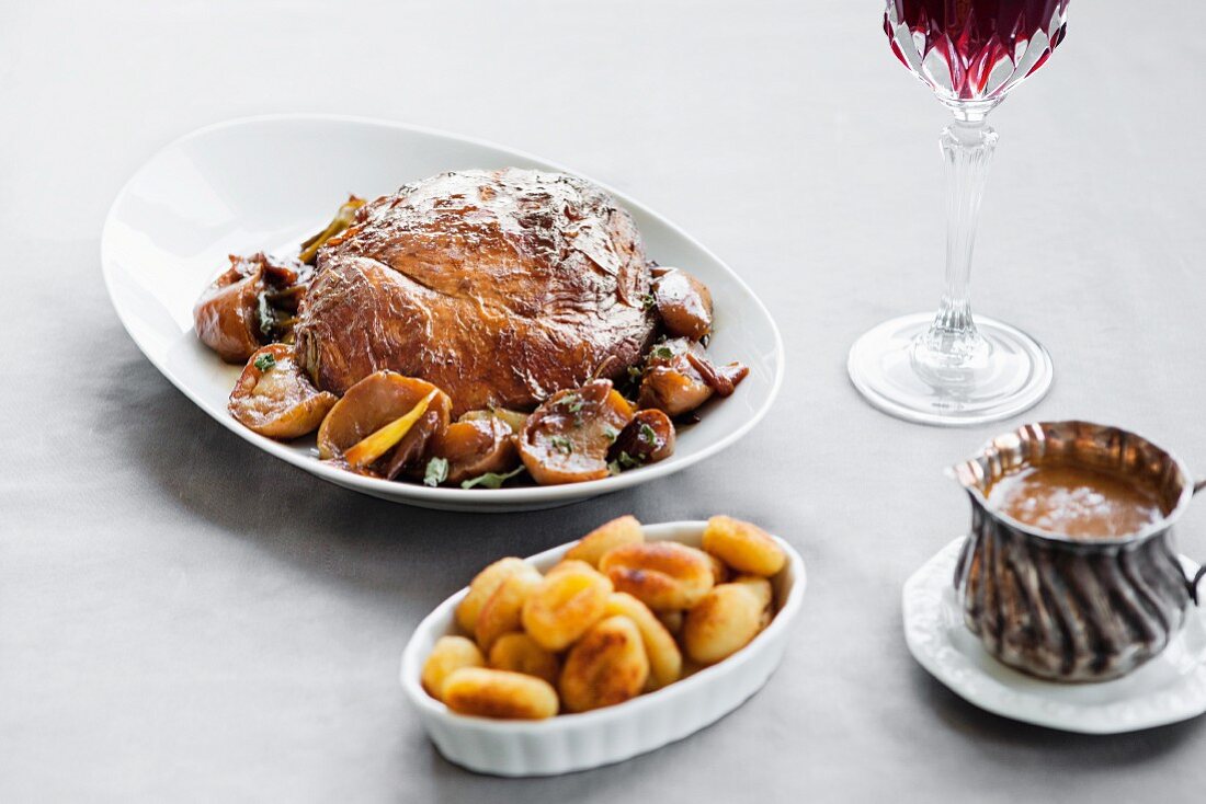 Roast veal with apple and cidre