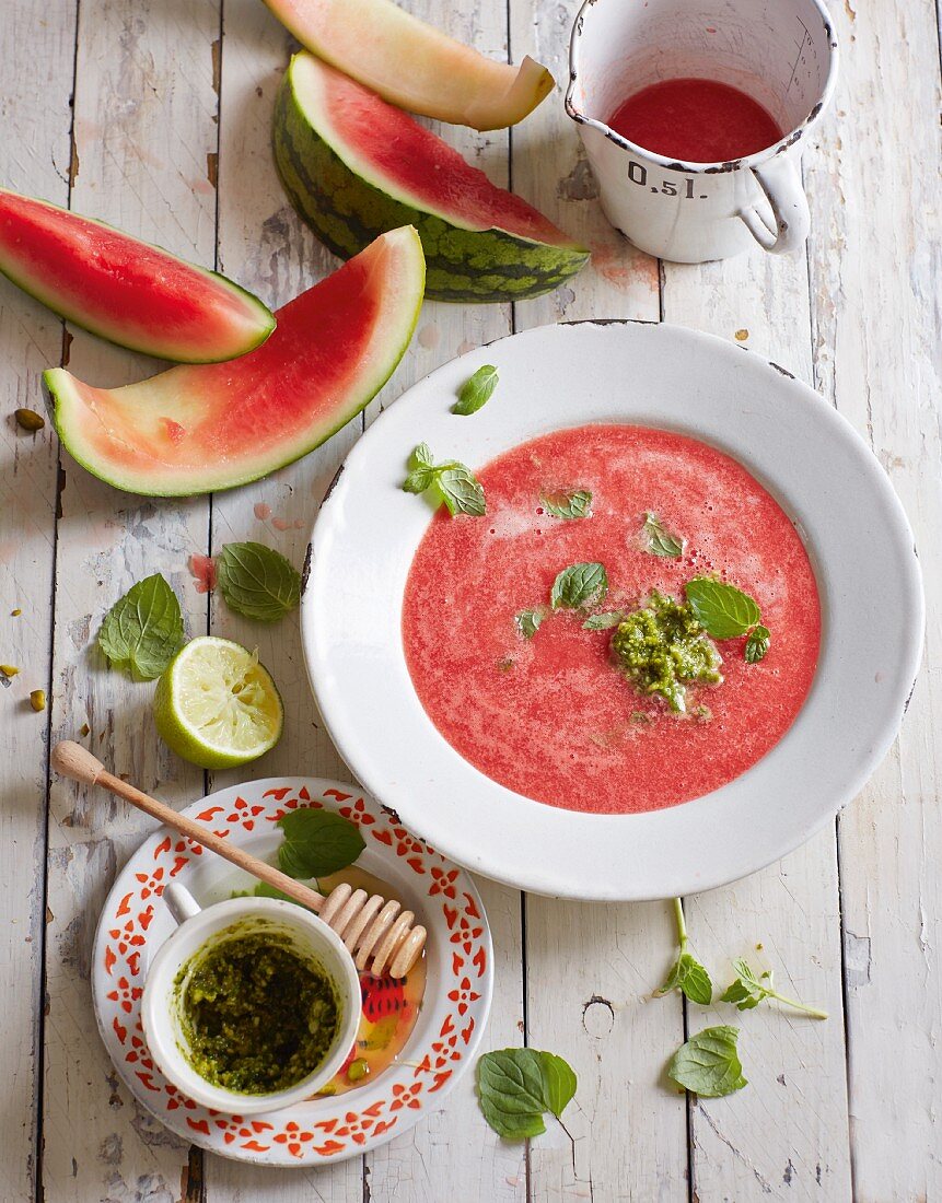 Melon soup with mint pesto