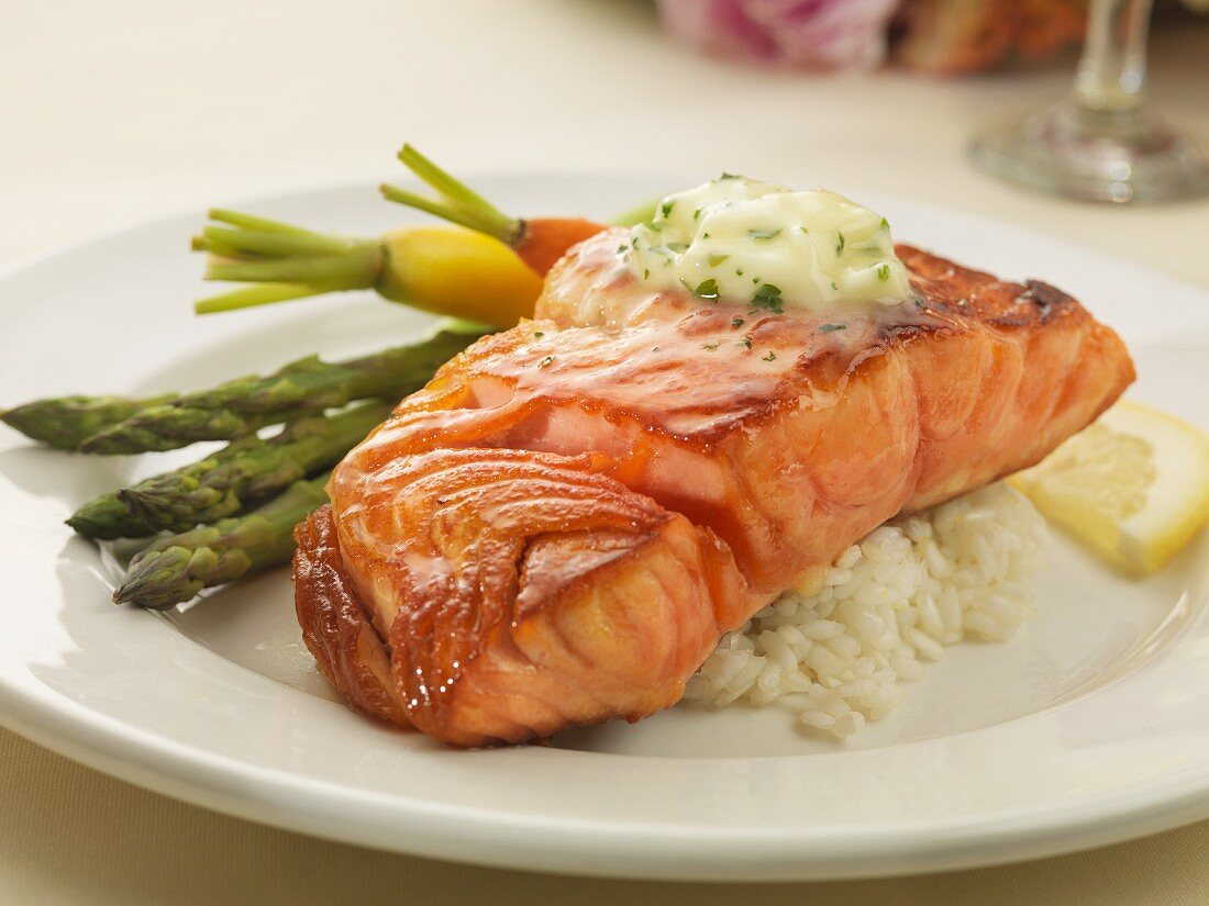 Grilled salmon with rice and spring vegetables