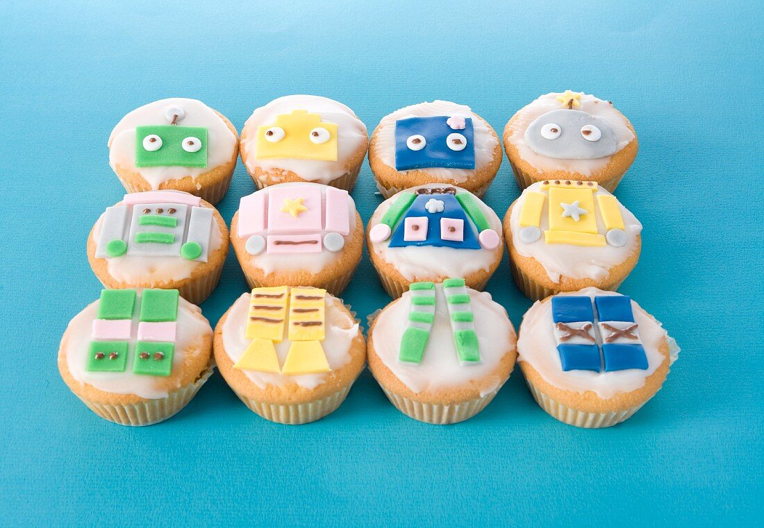 Muffins with comic decorations for children's parties