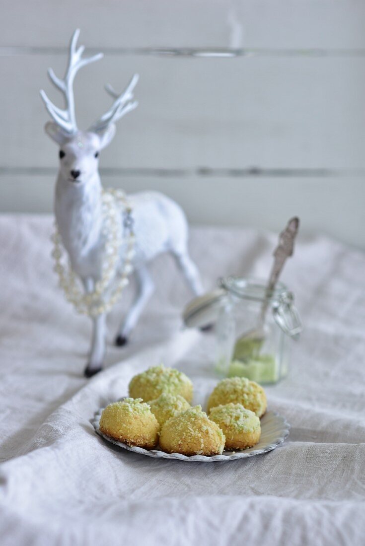 Lime and coconut snowballs