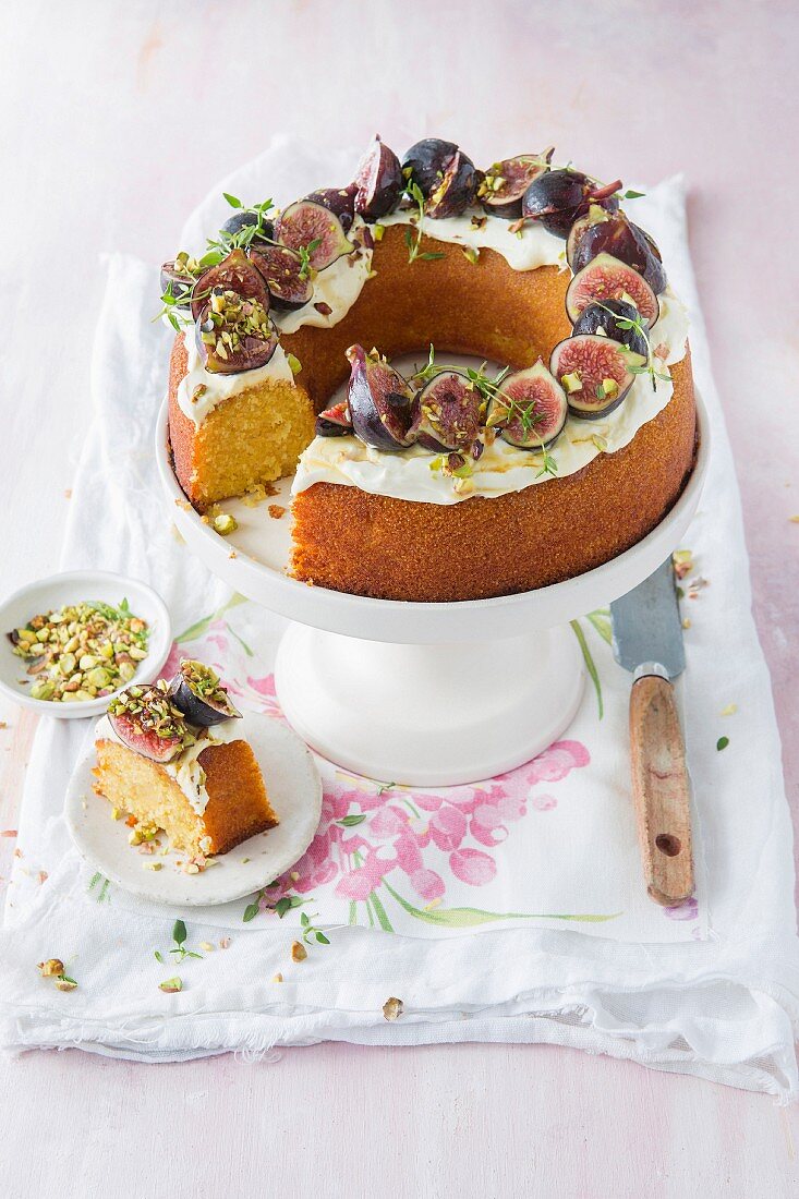 Polenta cake with cream fraiche, figs and honey