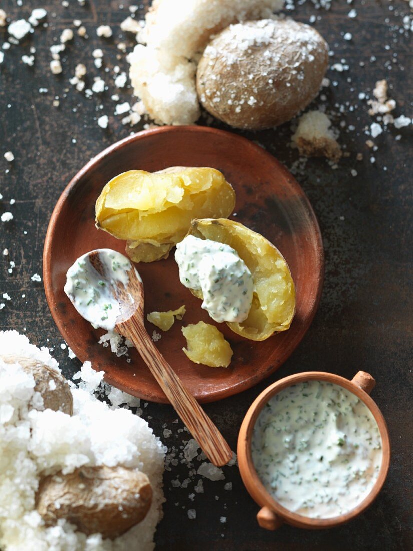 Potatoes in a salt crust with herb quark