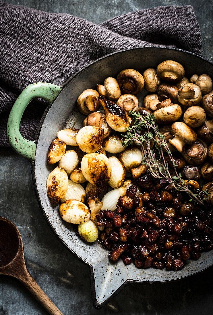 Pan fried mushrooms with shallots and bacon