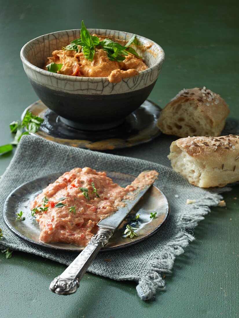 Red pepper and tofu spread and tofu and tomato spread