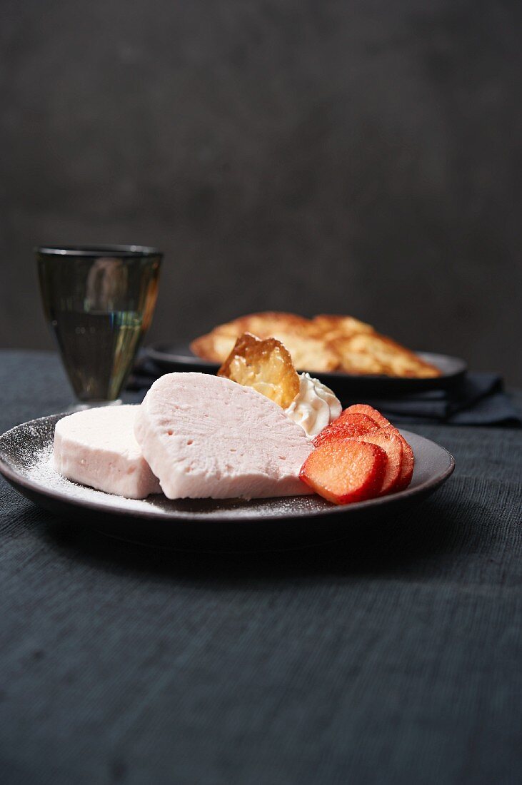 Strawberry parfait with an almond biscuit