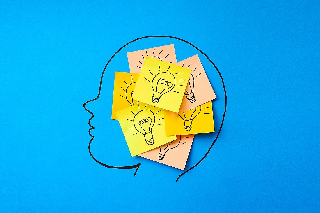 Sticky notes with light bulbs
