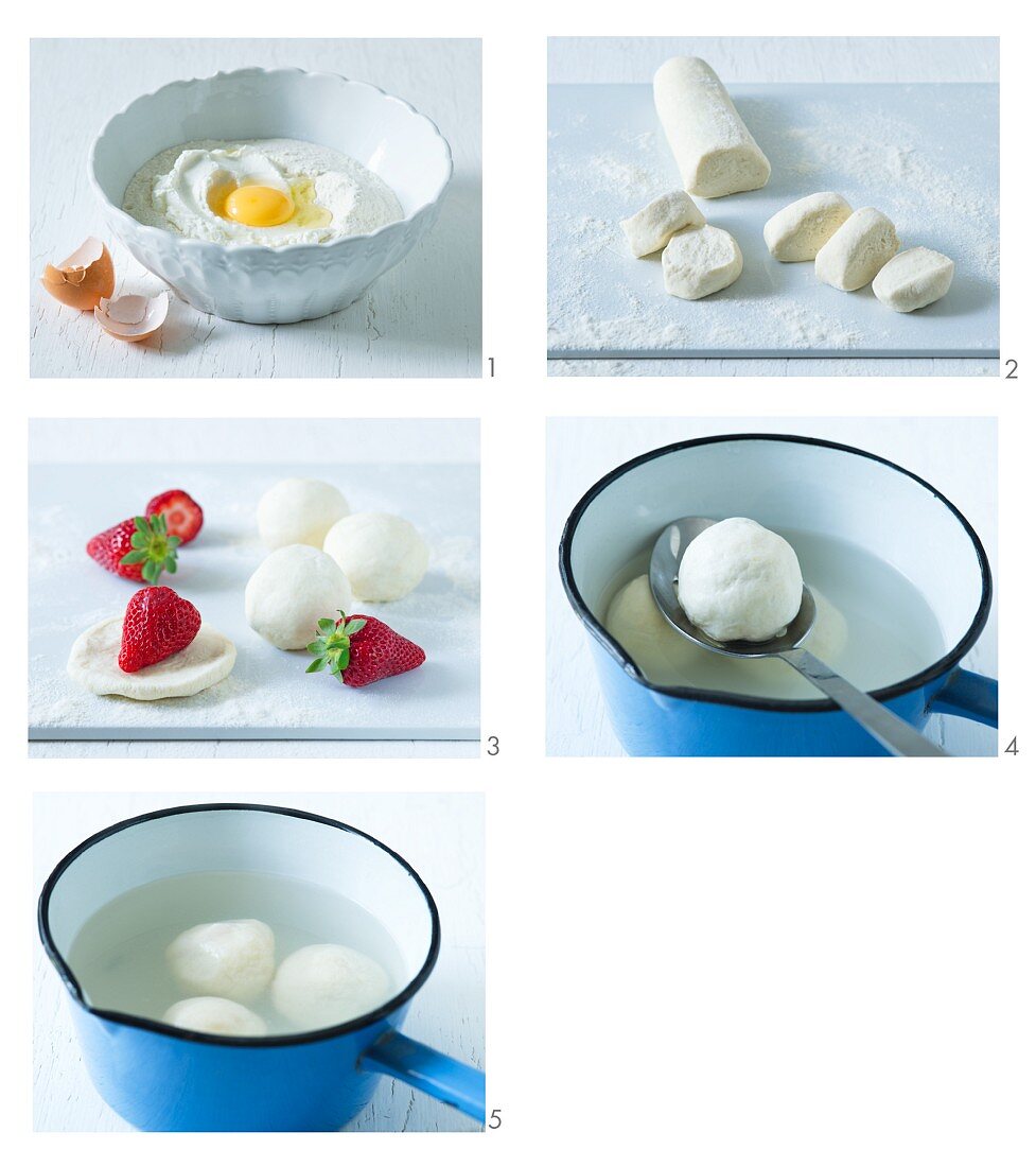 How to make quark dumplings with strawberries