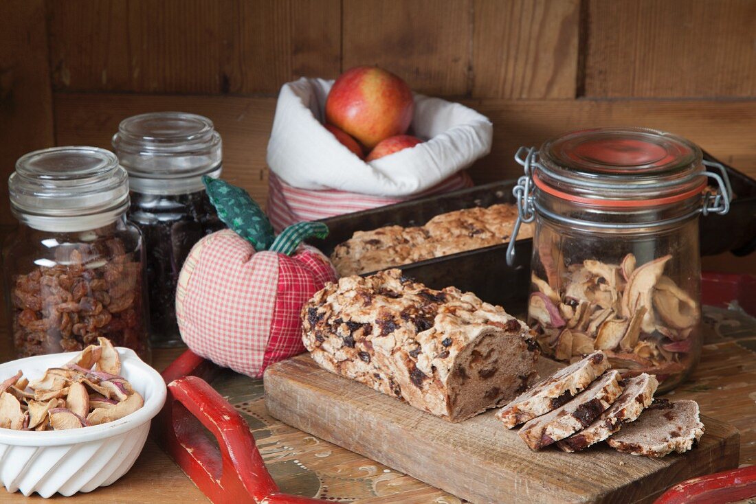 Gluten free fruit bread