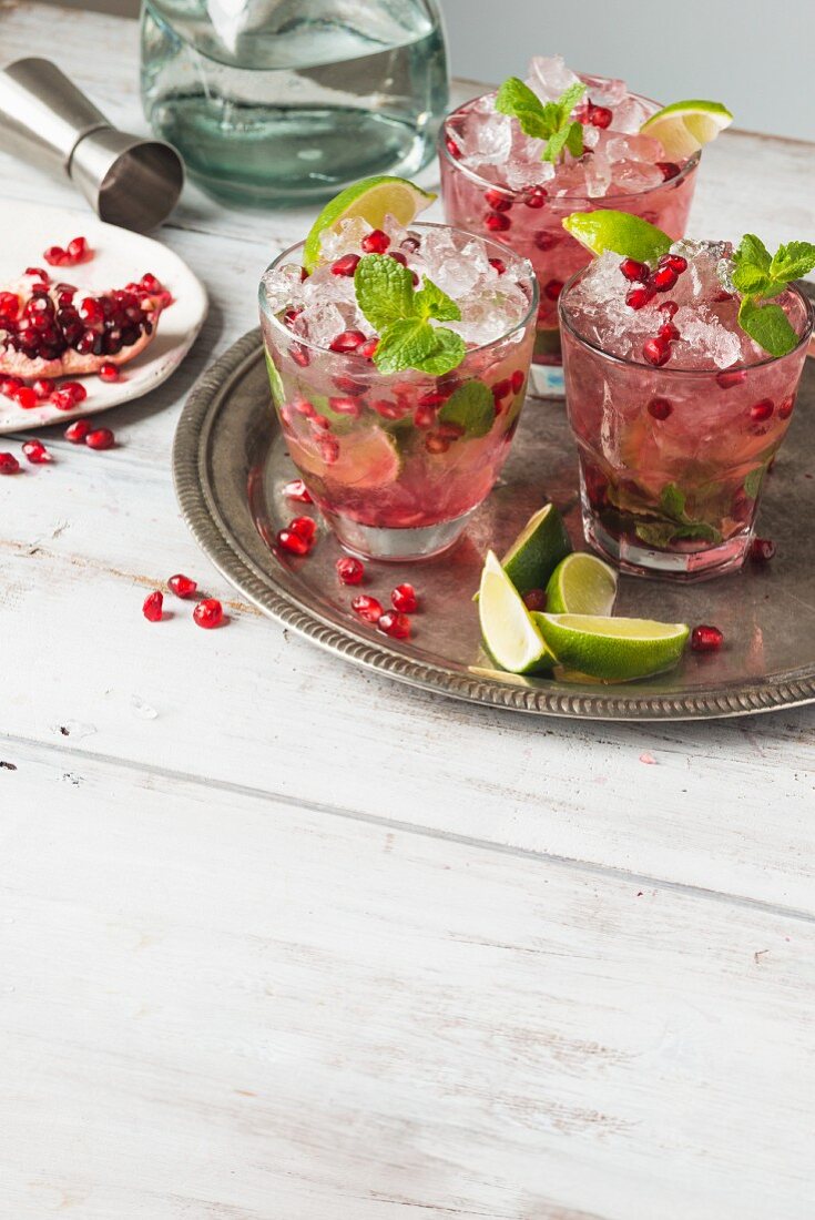 Pomegranate margarita with lime and mint