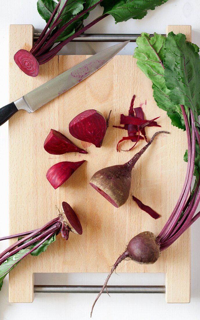 Freshly sliced beetroot