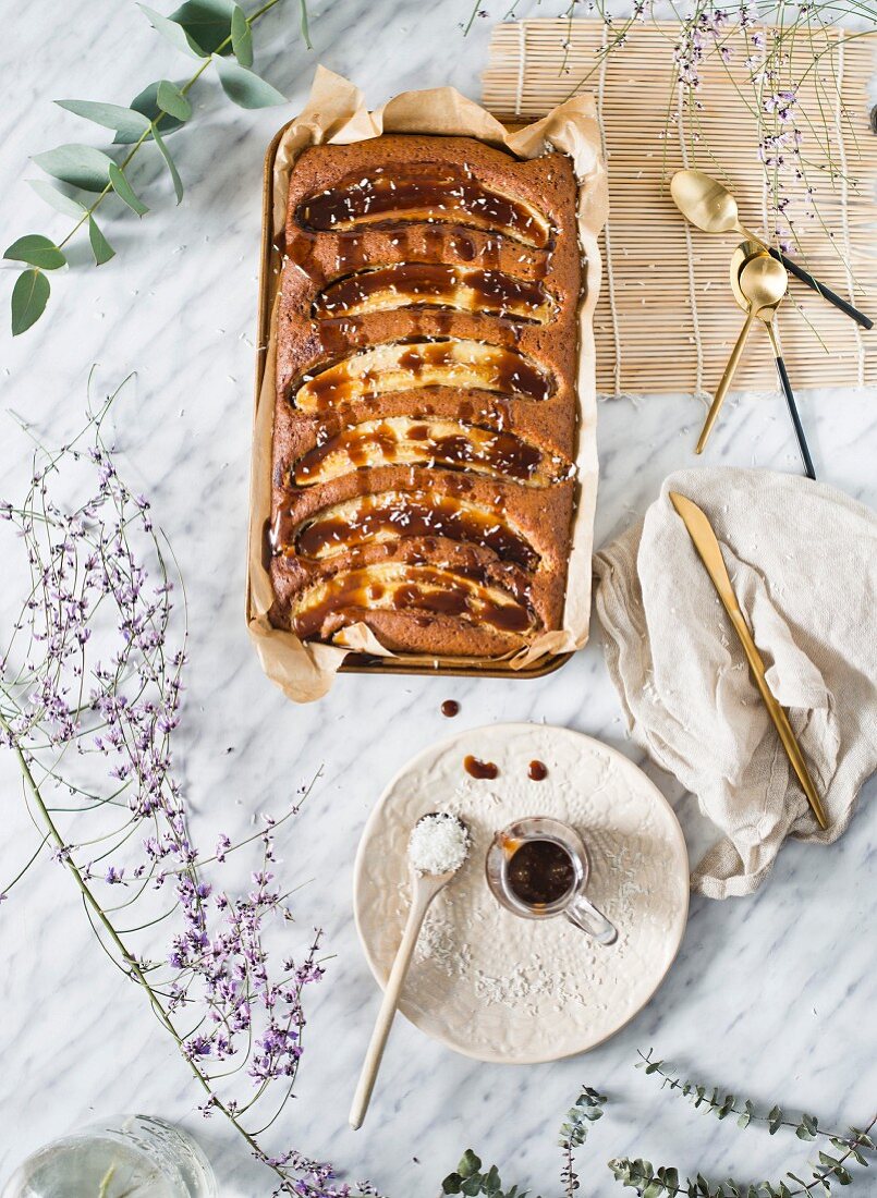 Yoghurt cake with bananas and coconut caramel