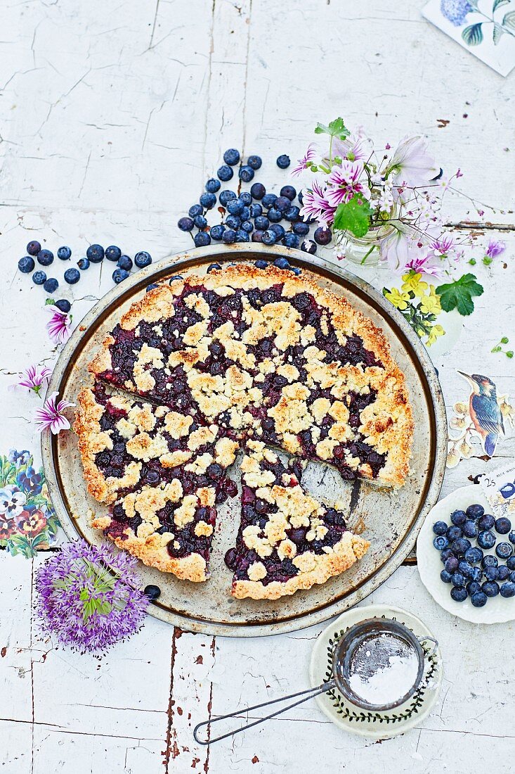 Kartoffel-Krümelkuchen mit Heidelbeeren und Blaubeeren aus dem Ruhrgebiet