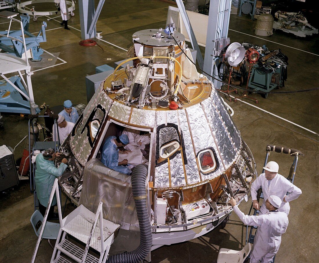 Apollo 1 command module preparation