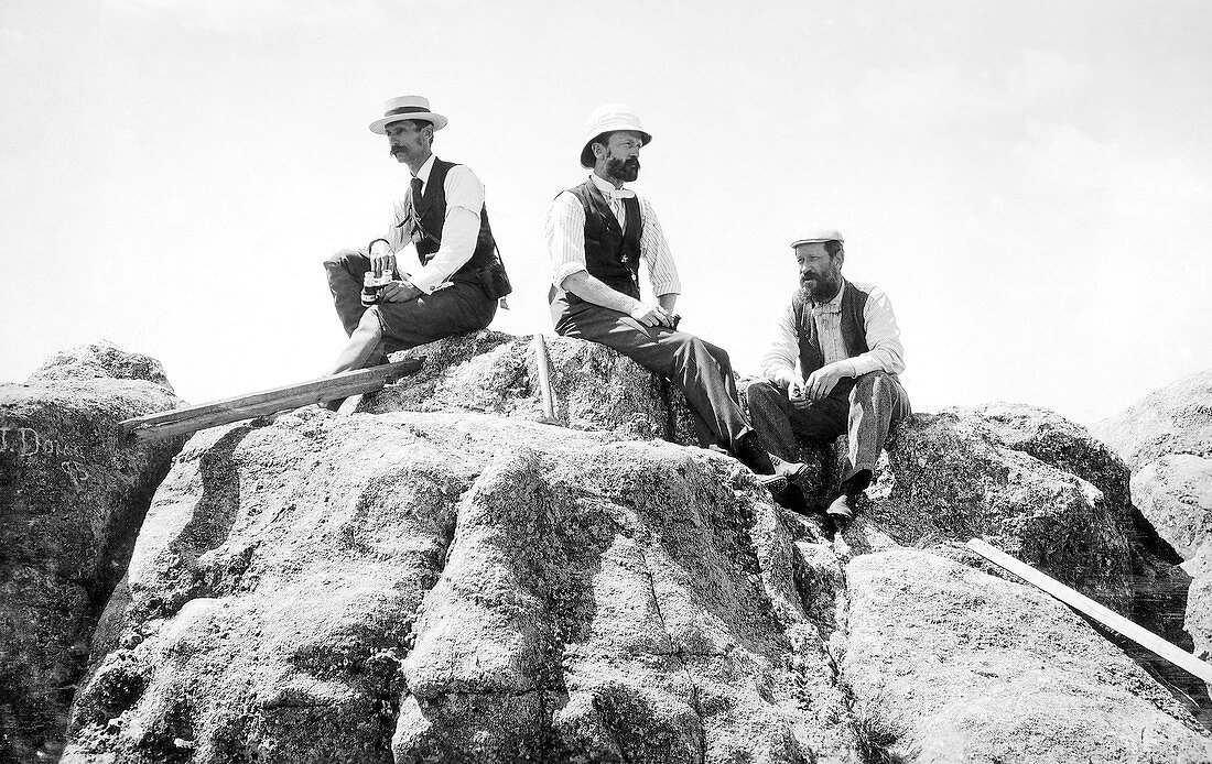 Holmes, Walcott and Gannett, US geologists, 1897