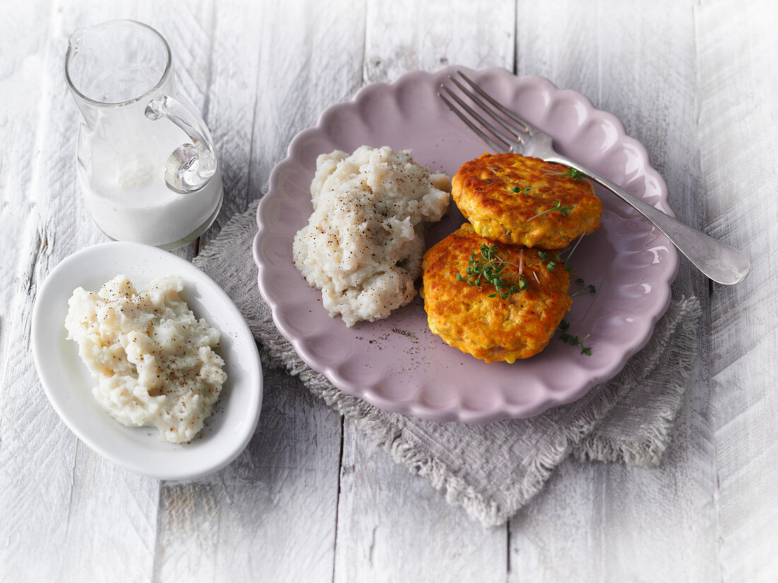 Salmon fritters with mashed cauliflower and coconut