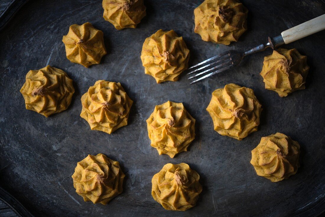 Vegan Duchess potatoes made with potatoes and Hokkaido pumpkin