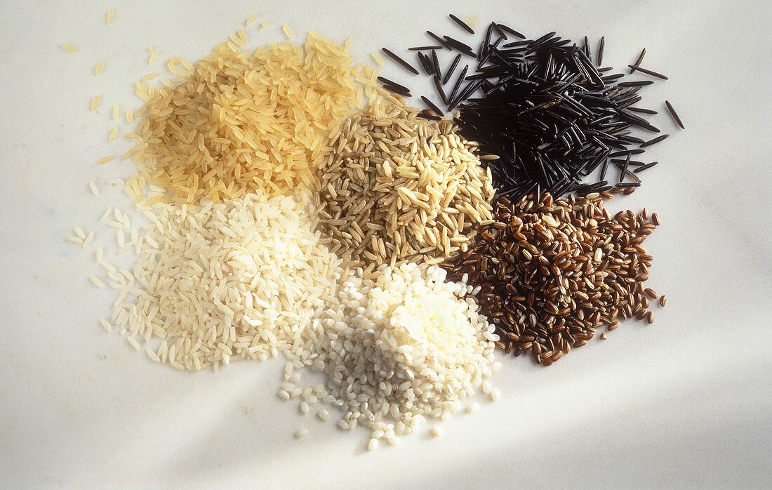 Reissorten, geschält und ungeschält