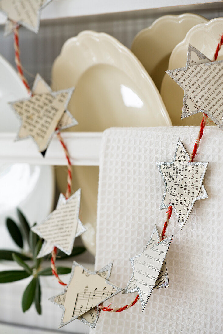 DIY pennant chain made with stars from old book pages