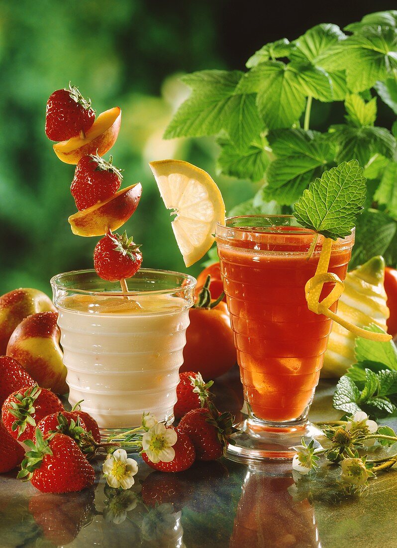 Advocaat milk shake and Tomato (tomato & grapefruit drink)