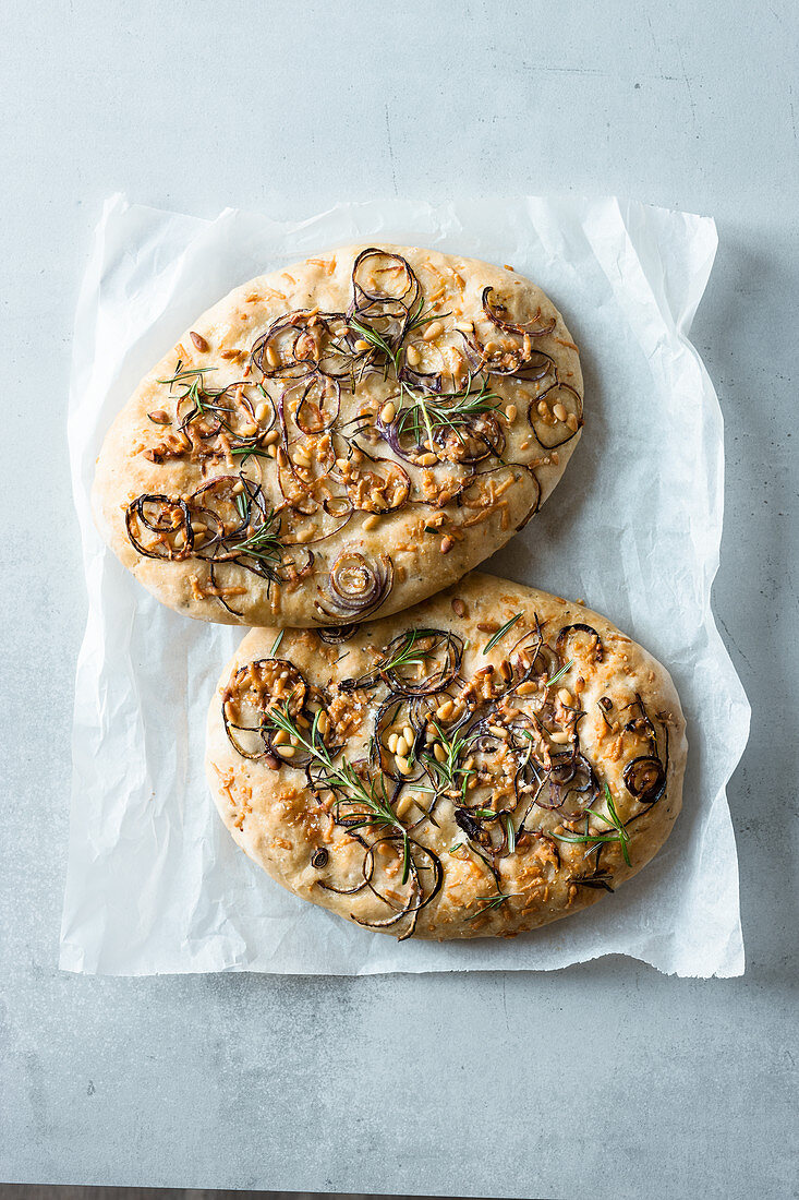 Focaccia with red onions and pine nuts
