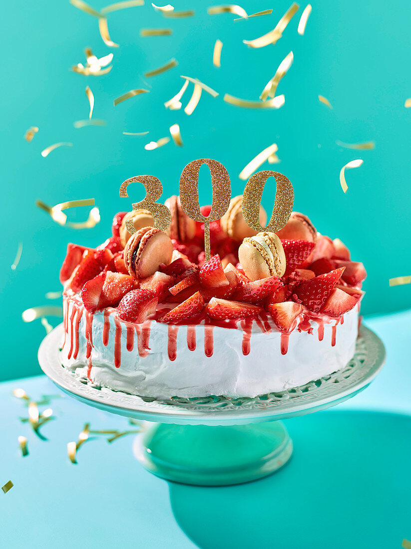 Celebration strawberry cake with Macarons '300'
