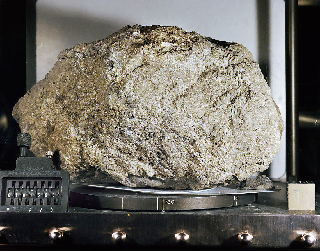 'Big Muley' lunar rock sample from Apollo 16 mission