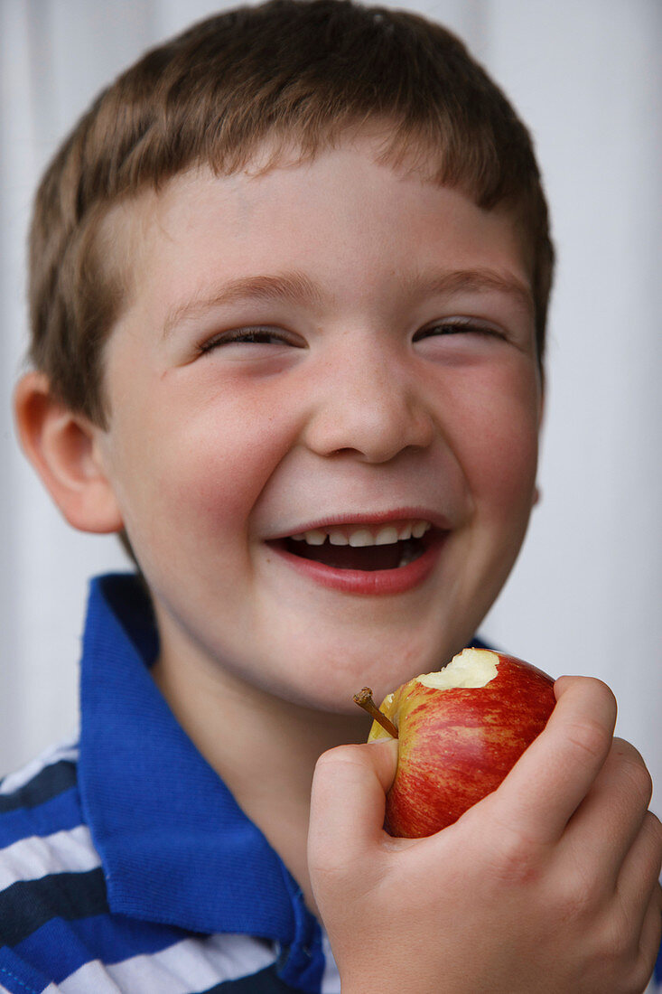Child eating fruit