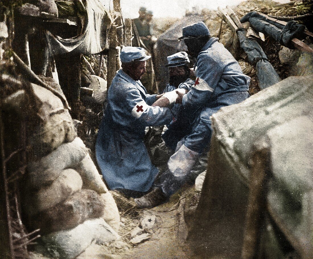 First aid in one of the French trenches, 1915
