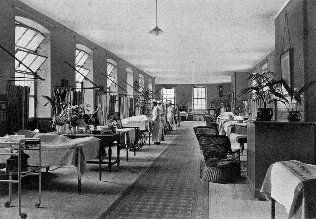 A ward in Guy's Hospital, Southwark, London, 1904
