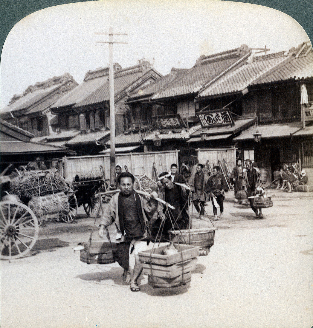 Coolies, street scene in Tokyo, 1896