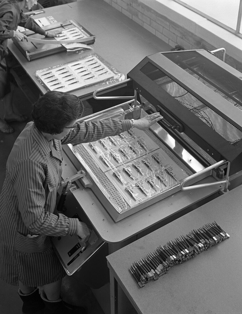 Packing punches, Footprint Tools, 1968