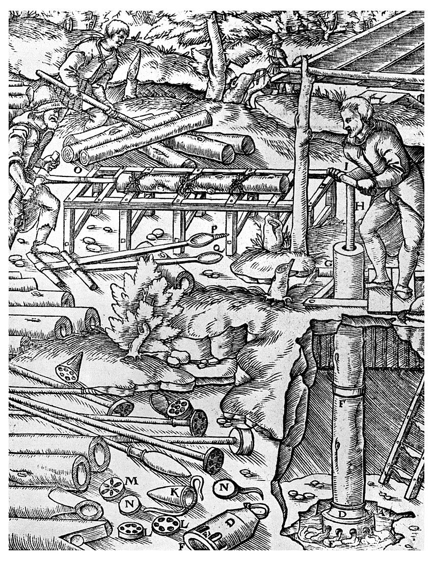 Making and using elm tree pumps to drain mines, 1556