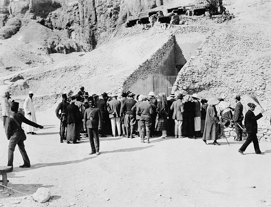 Crowd outside Tutankhamun's tomb, Valley of the Kings, Egypt