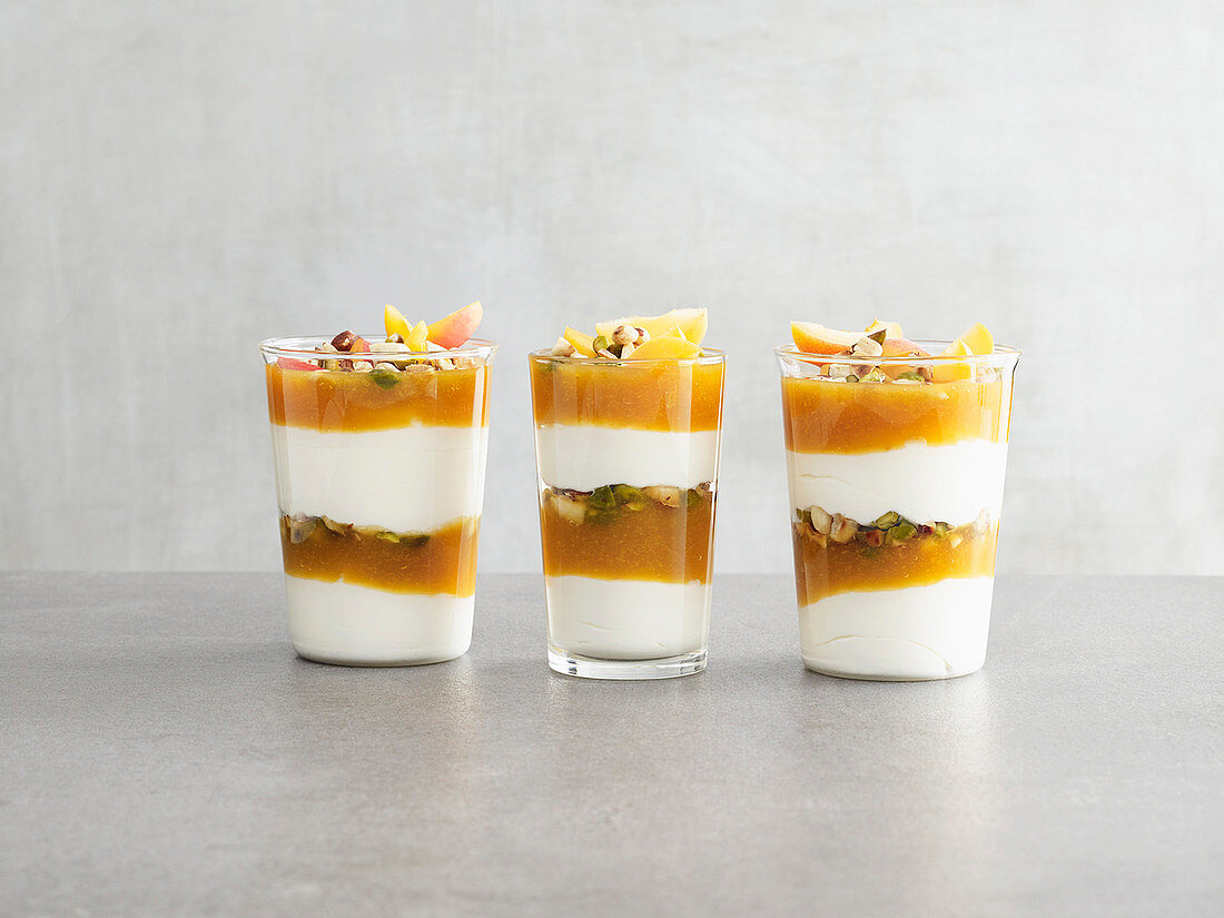 Apricot and yoghurt trifle with pistachio nuts (low carb)
