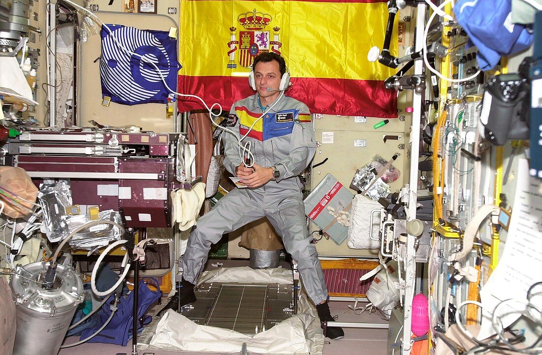 Spanish astronaut Duque on the ISS, October 2003