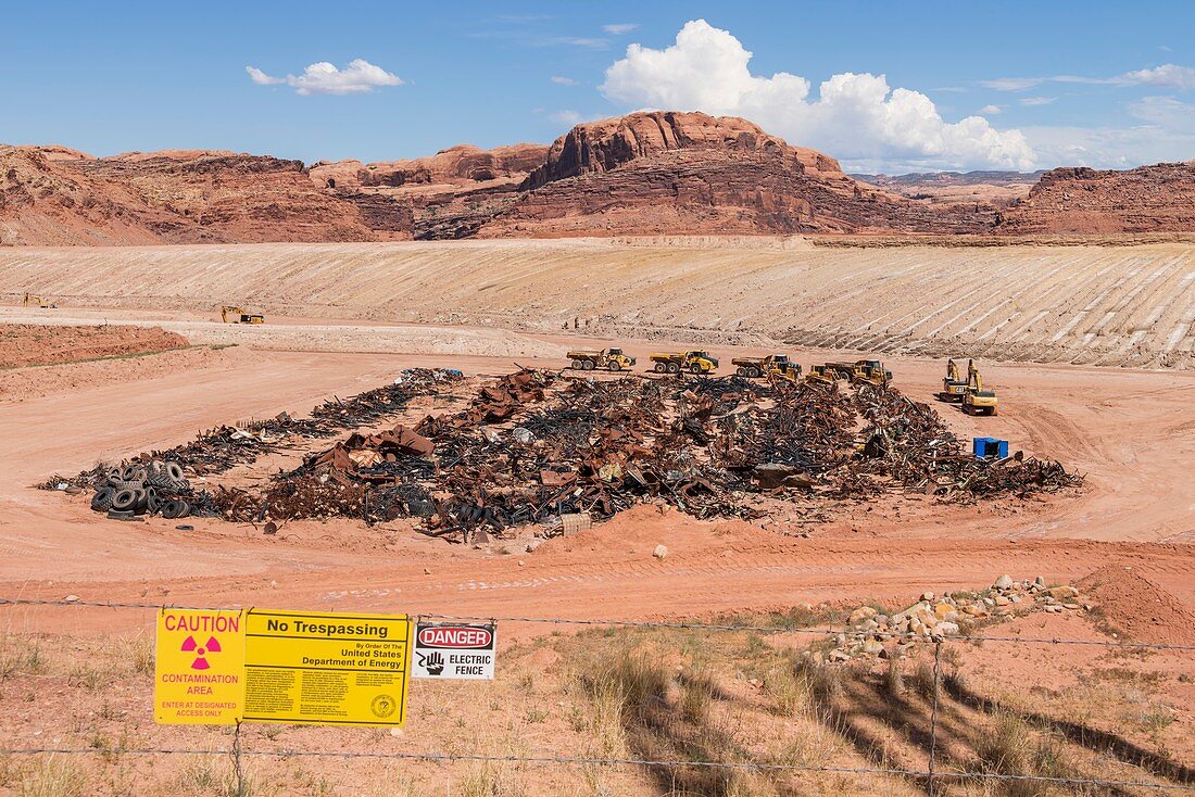 Removal of Uranium Mine Tailings, Utah, USA