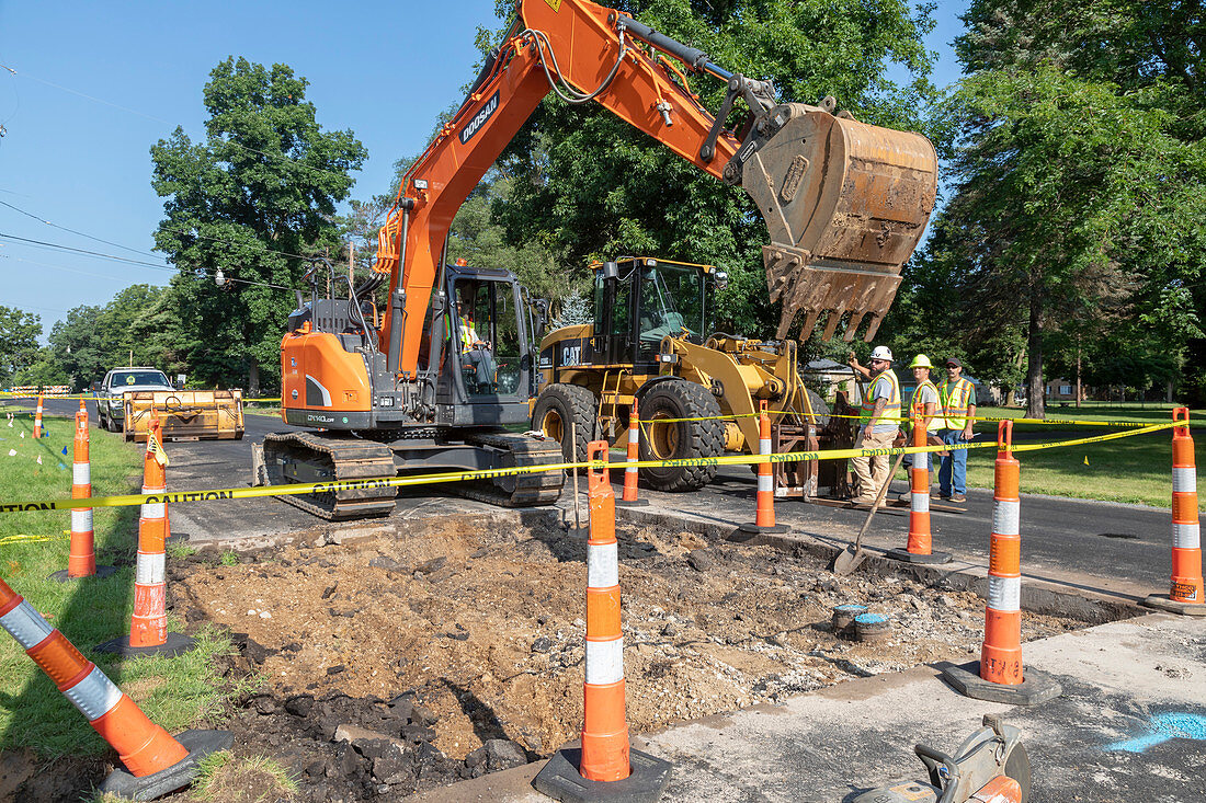 City water supply contamination response, USA